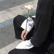 唯美短句发朋友圈（精选41句）
